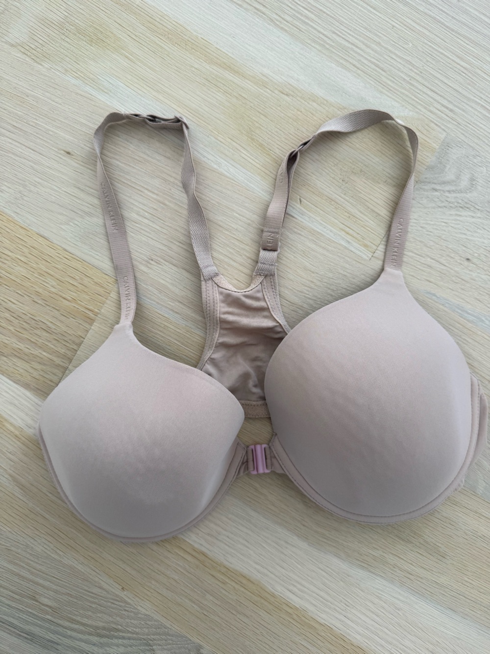 Calvin Klein Light Nude Front-Closure T-Shirt Bra